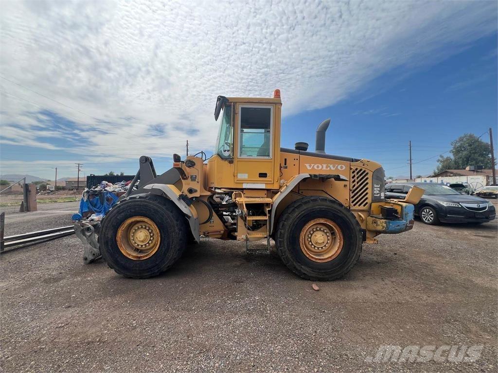 Volvo L90E  휠로우더