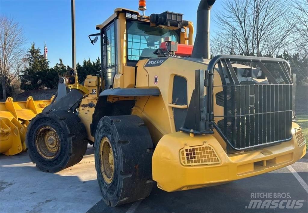 Volvo L90G  휠로우더