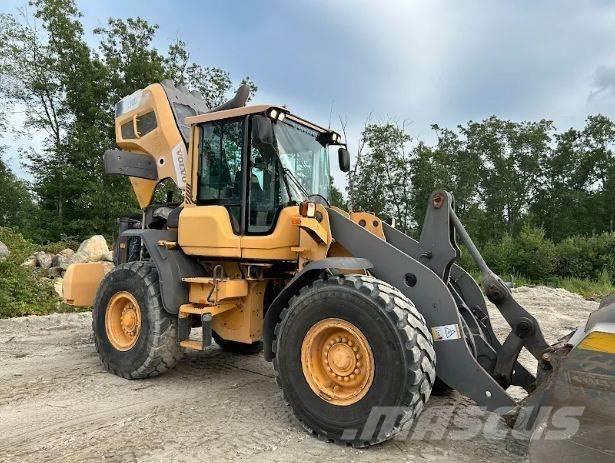 Volvo L90G  휠로우더