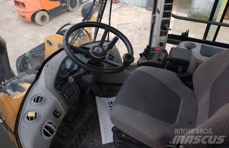 Volvo L90H  휠로우더