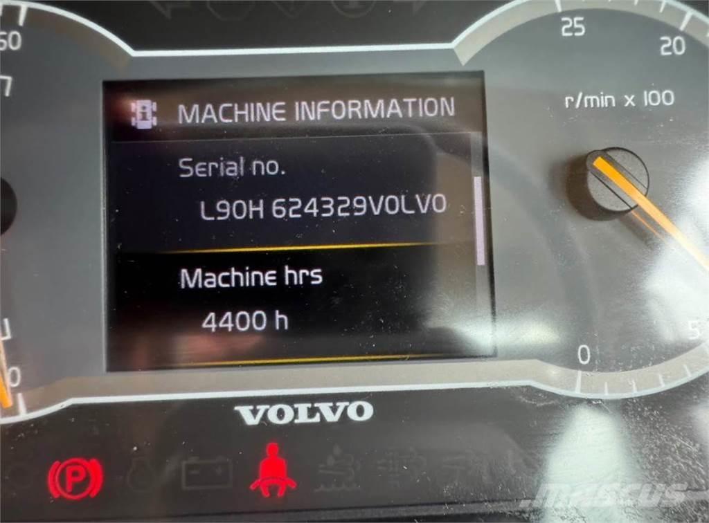 Volvo L90H  휠로우더
