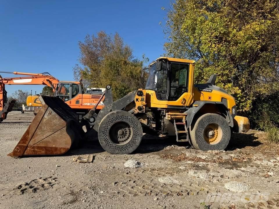Volvo L90H  휠로우더