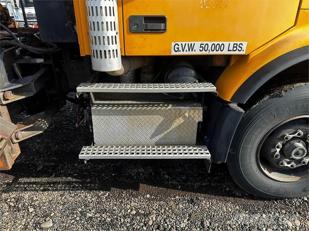 Volvo VHD 제설 블레이드 및 제설기