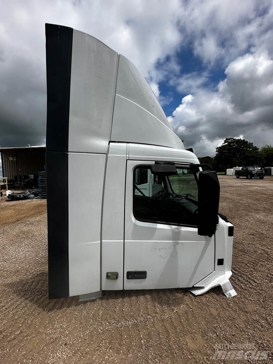 Volvo VNL 운송 장비 - 기타
