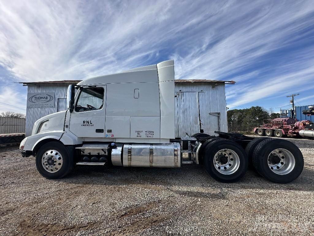 Volvo VNL 회수 차량