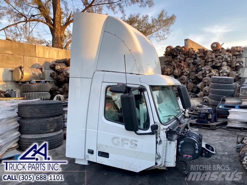 Volvo VNM 운송 장비 - 기타