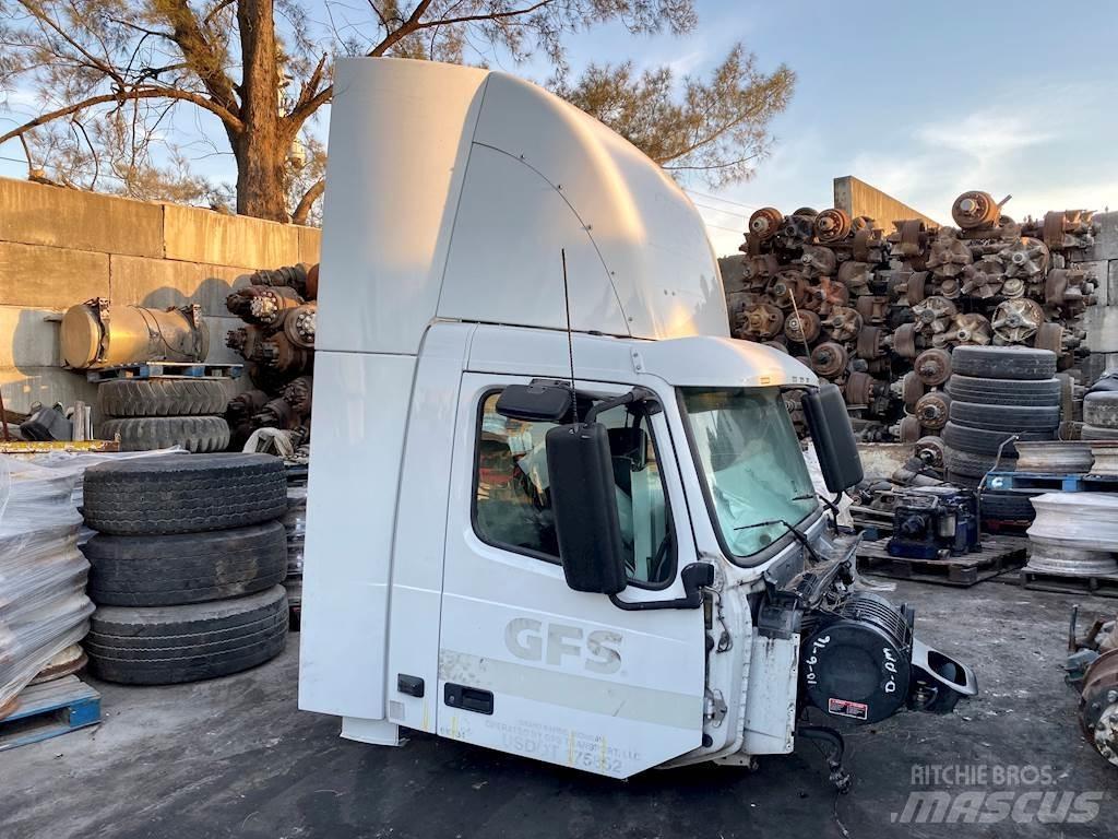 Volvo VNM 운송 장비 - 기타