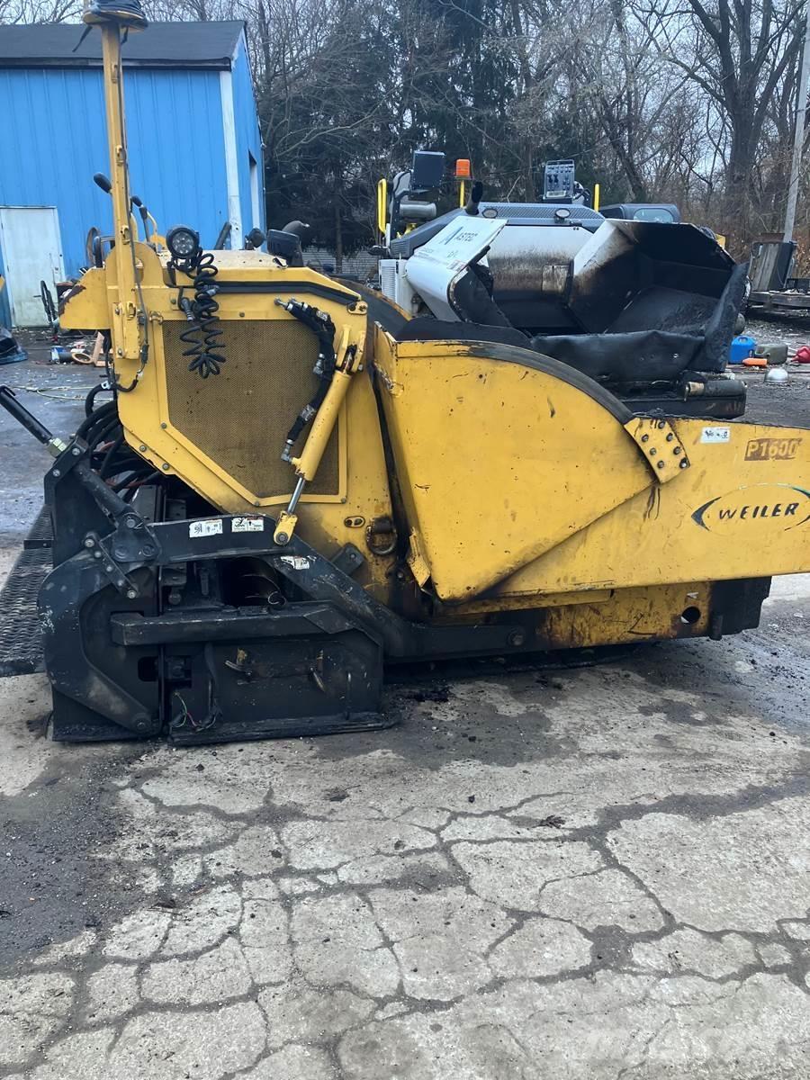 Weiler P65 아스팔트 포장장비