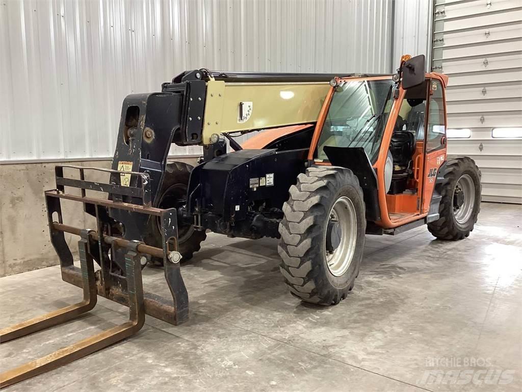 JLG 742 텔러 핸들러