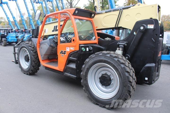 JLG 742 텔러 핸들러