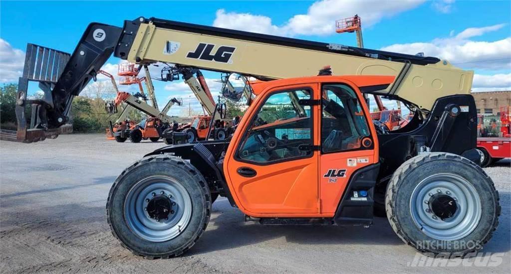 JLG 943 텔러 핸들러