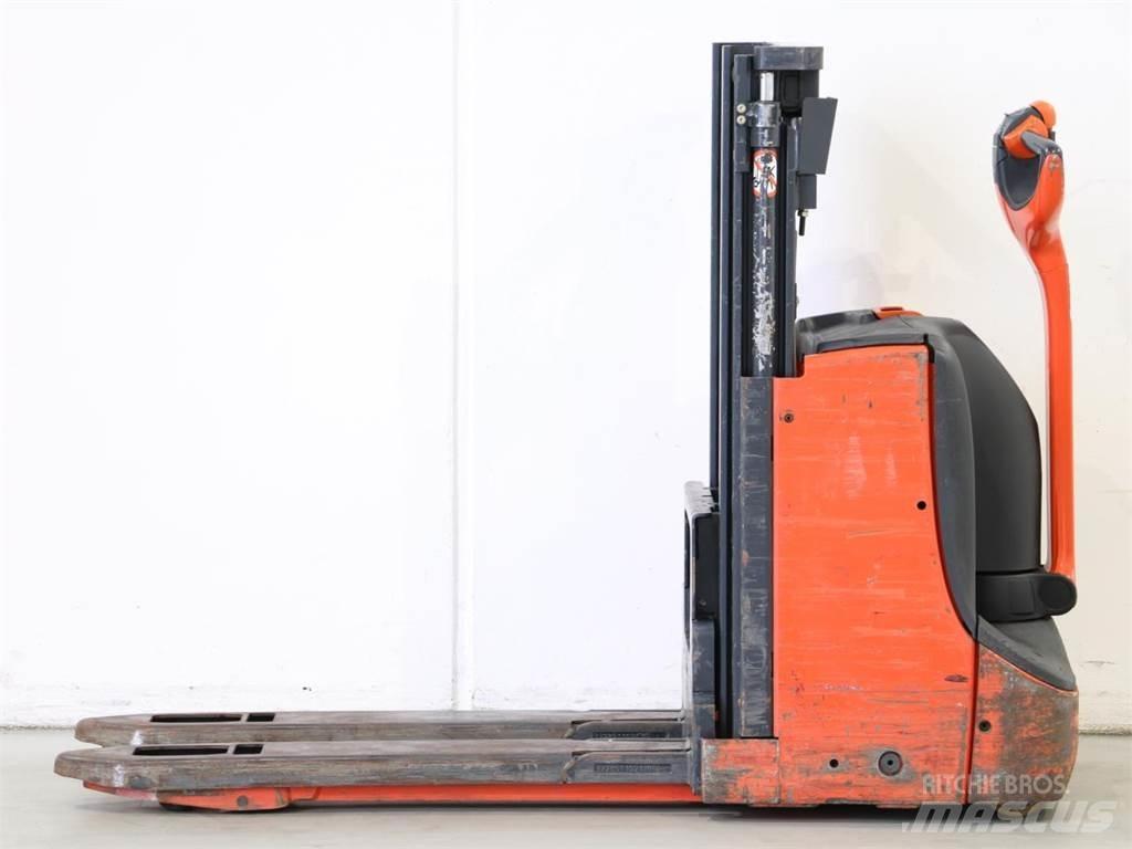 Linde D06/1160 포크리프트