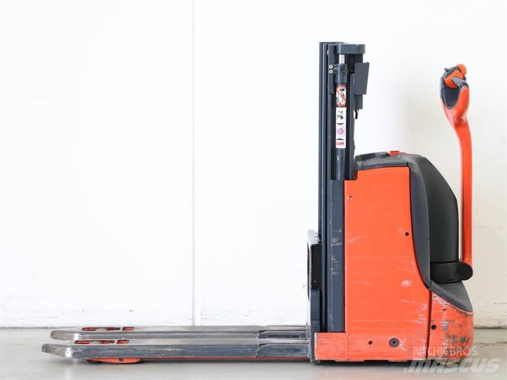 Linde D06/1160-00 포크리프트