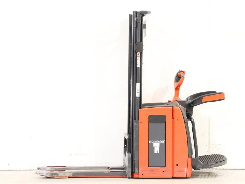 Linde D12AP/1173-01 포크리프트