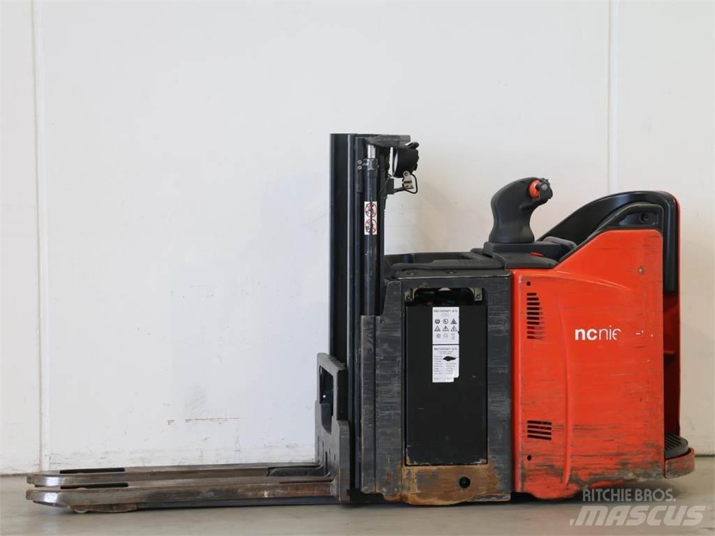 Linde D12HPSP/133-00 포크리프트