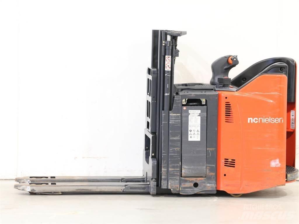 Linde D12SP/133-00 포크리프트