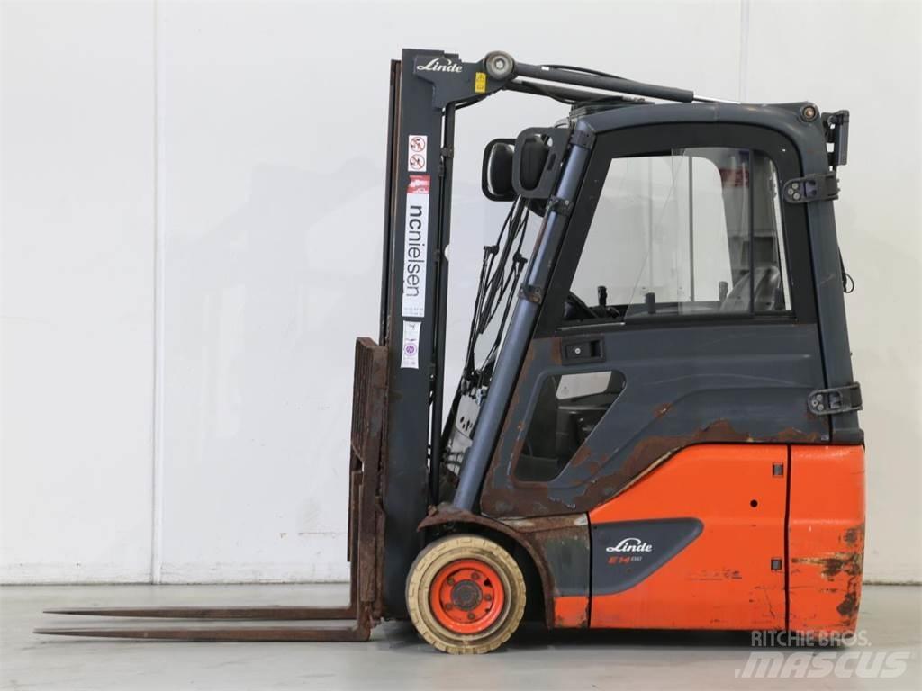 Linde E14/386-02 EVO 전동 지게차