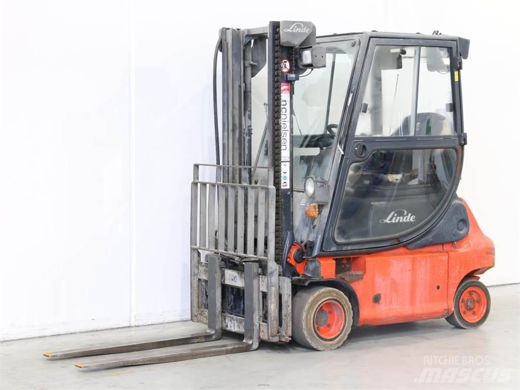 Linde E20P/335-02 전동 지게차