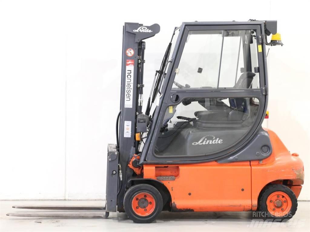 Linde E20P/335-02 전동 지게차