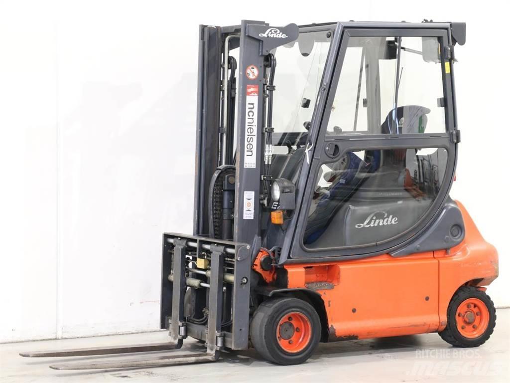 Linde E20P/335-02 전동 지게차