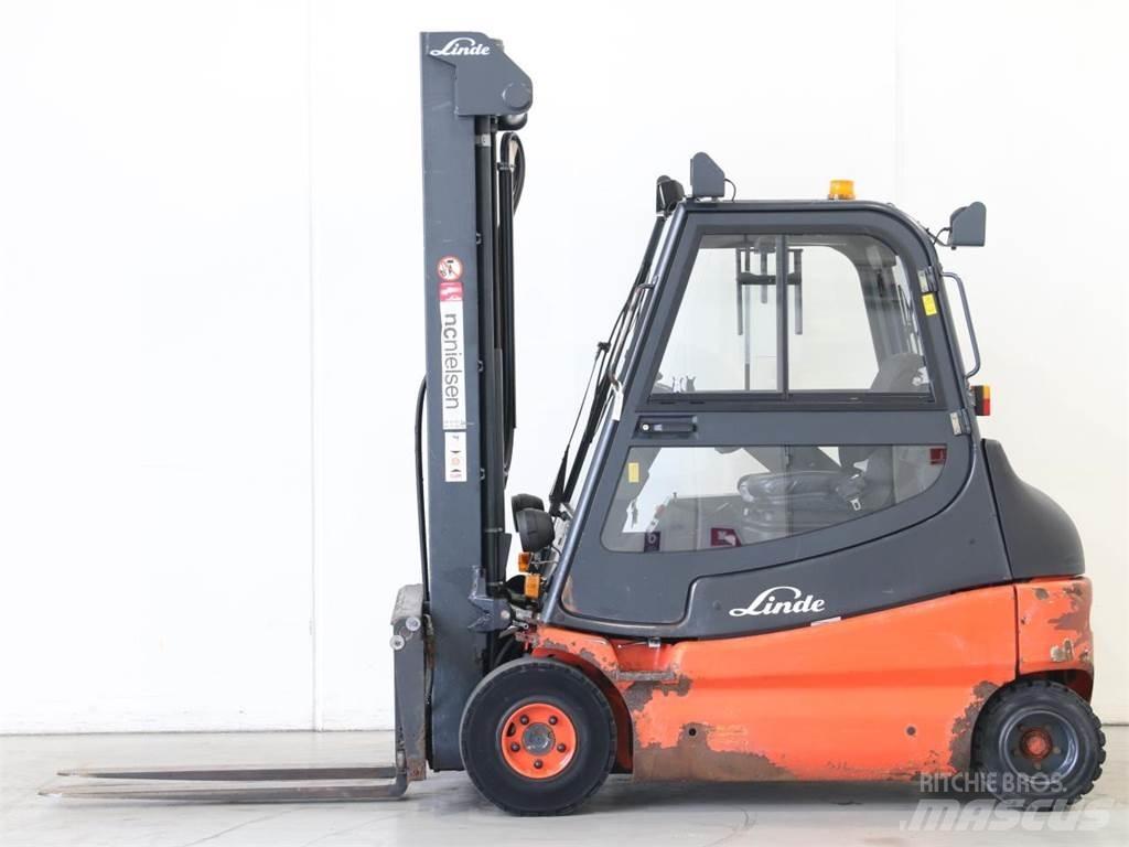 Linde E25/336-03 전동 지게차