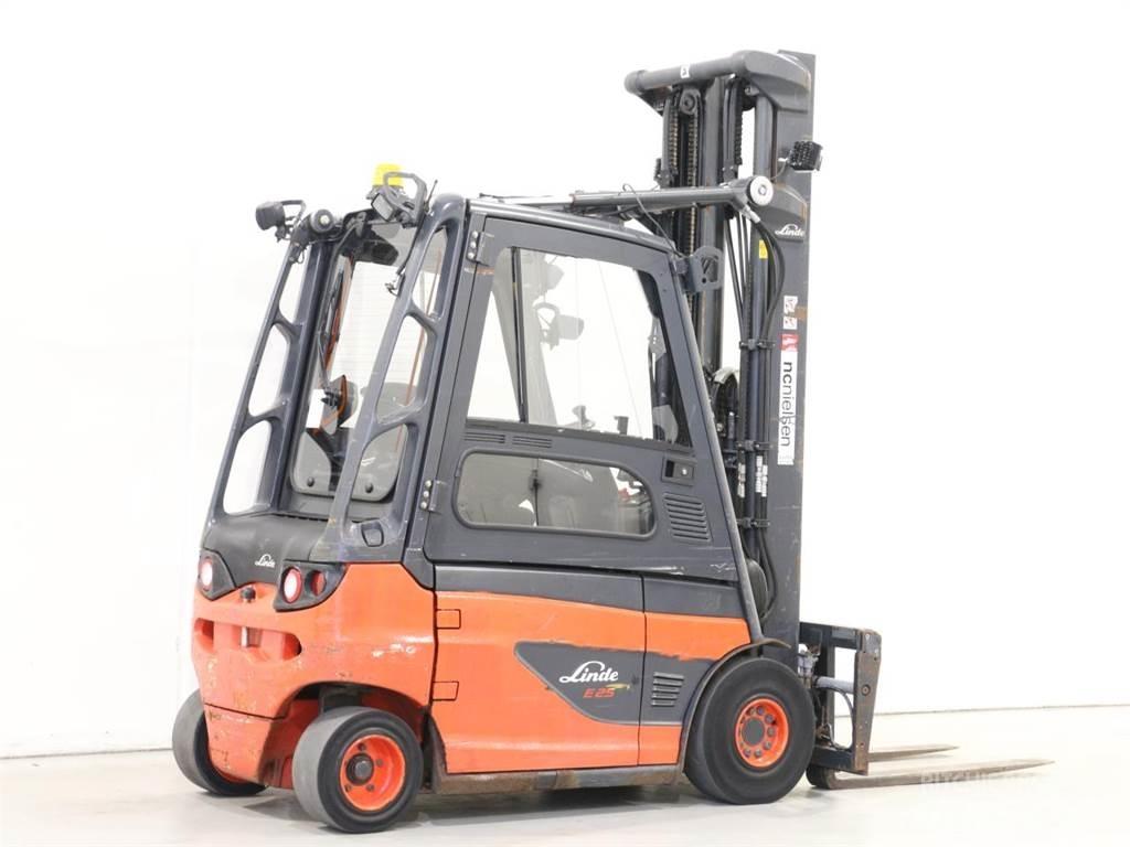 Linde E25/387-01 전동 지게차