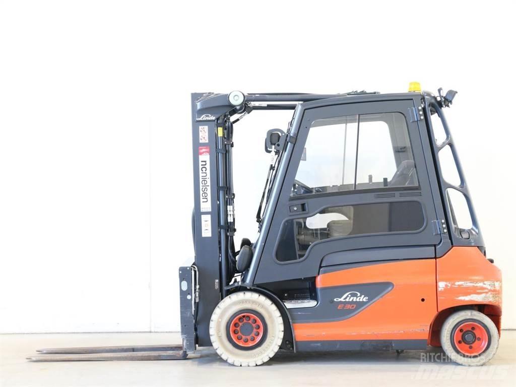 Linde E30/387 전동 지게차