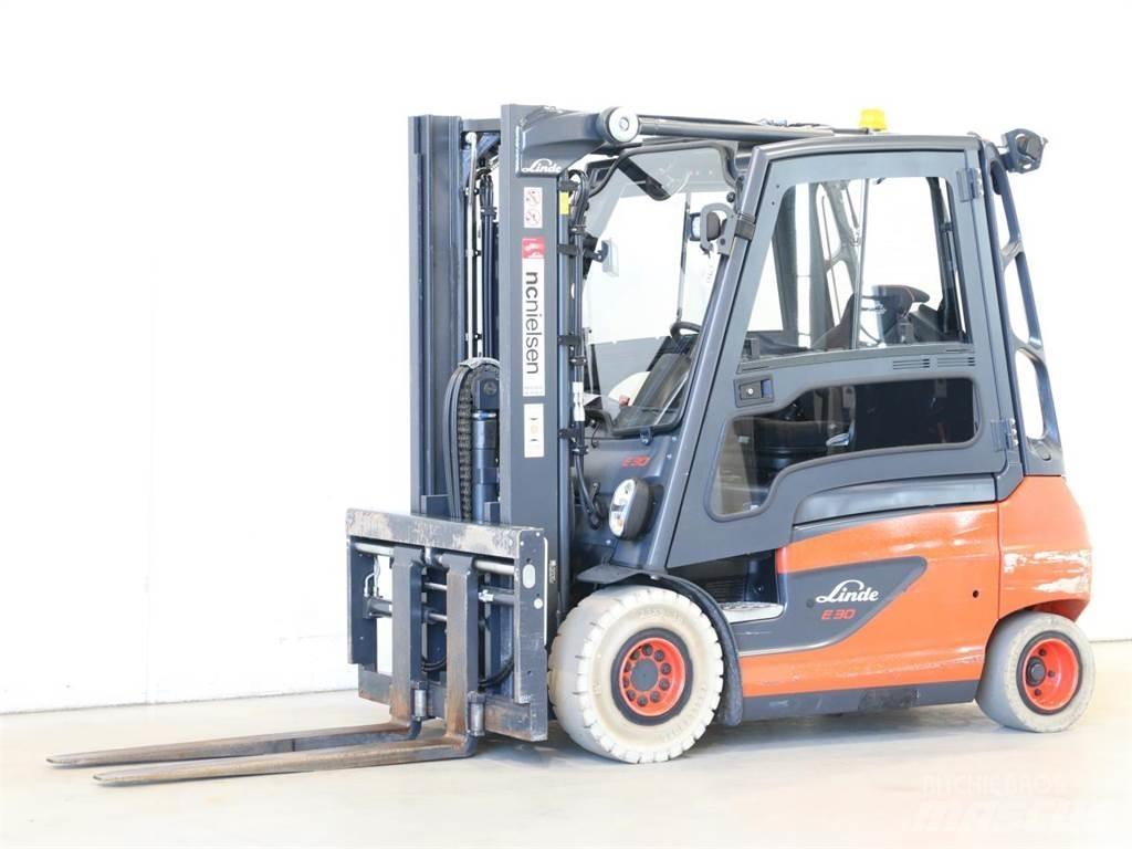 Linde E30/387 전동 지게차