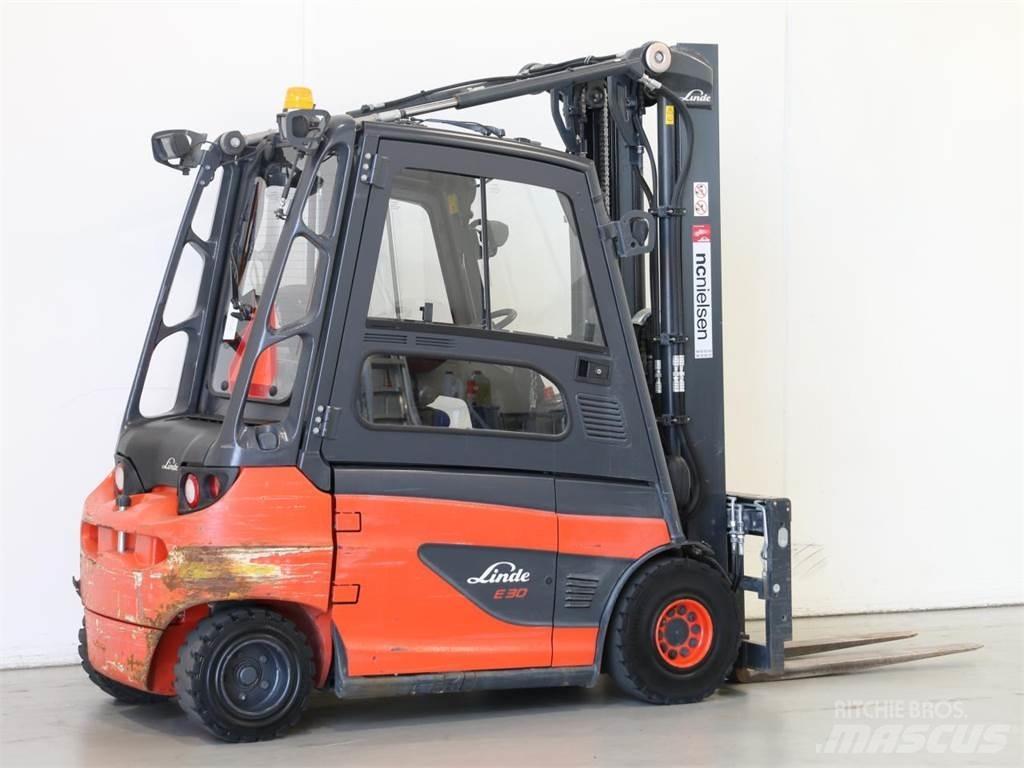 Linde E30/387 전동 지게차