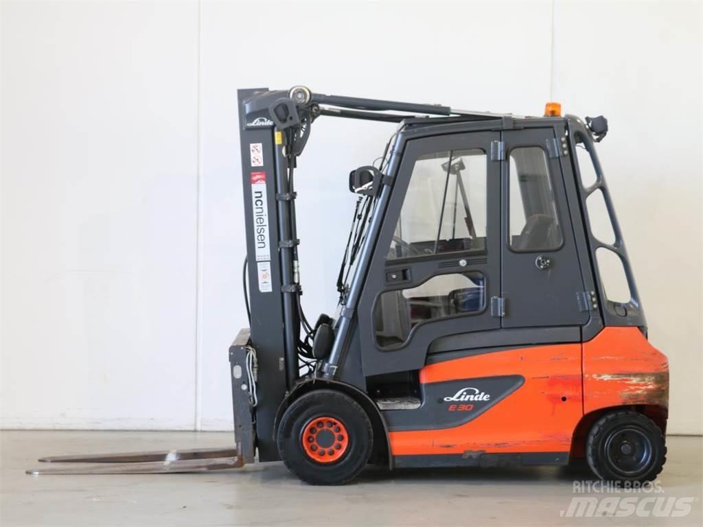 Linde E30/387 전동 지게차