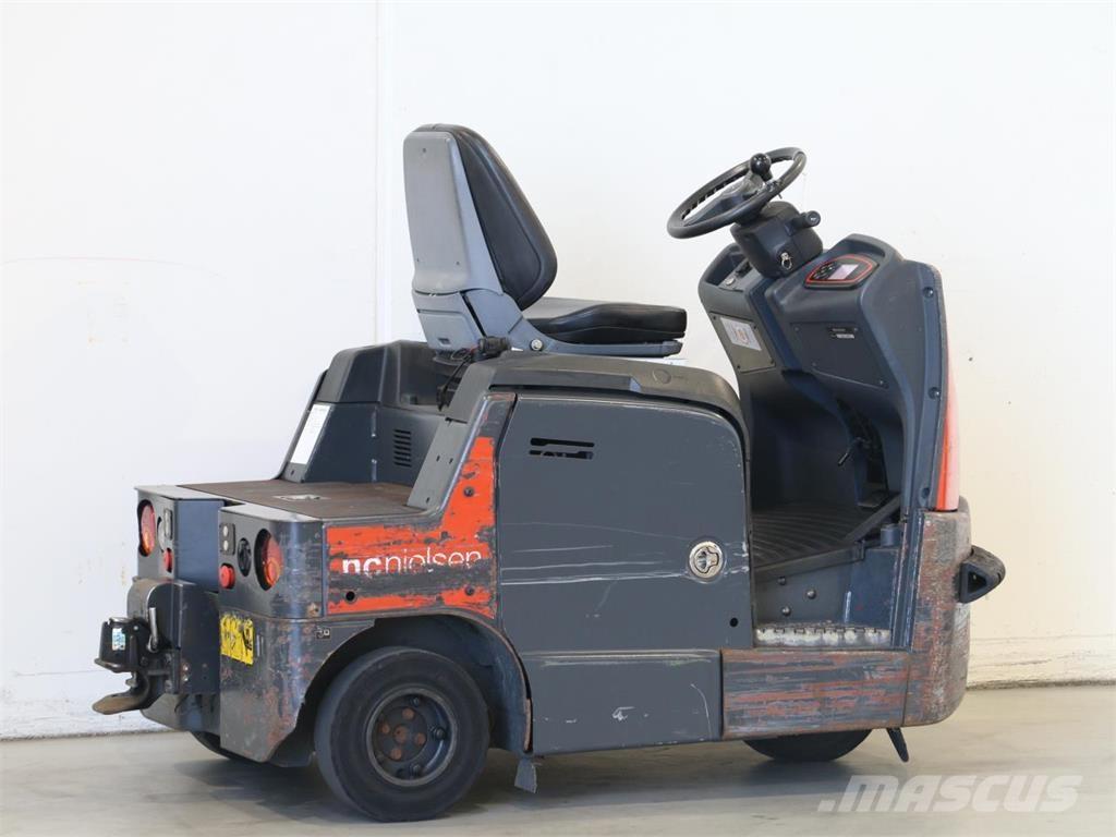 Linde P80/1191-00 견인 트럭