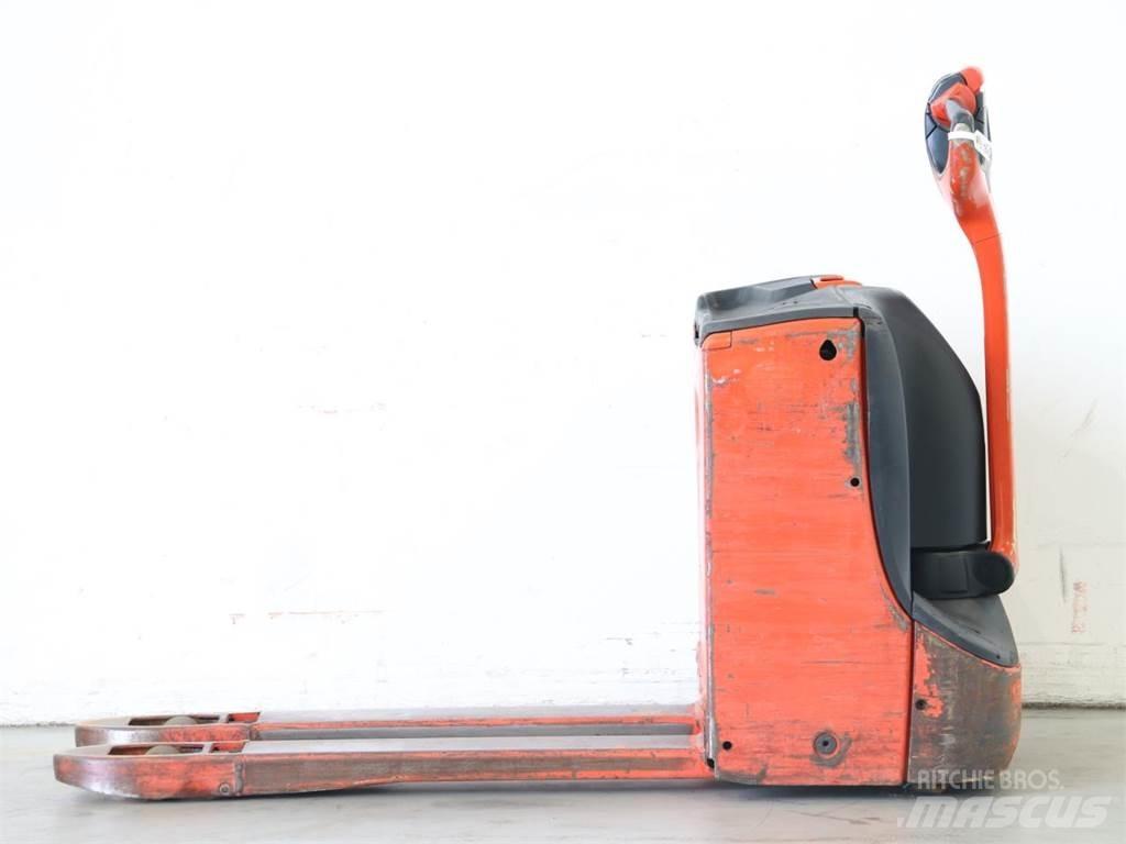 Linde T16/1152-00 포크리프트