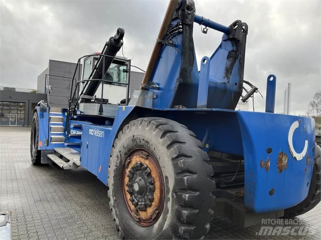 SMV 4535 TC5 리치 트럭