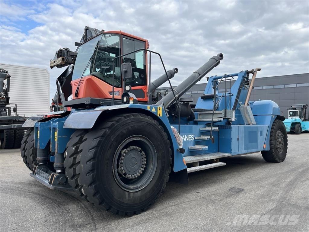 SMV 4538 CCX4 리치 트럭