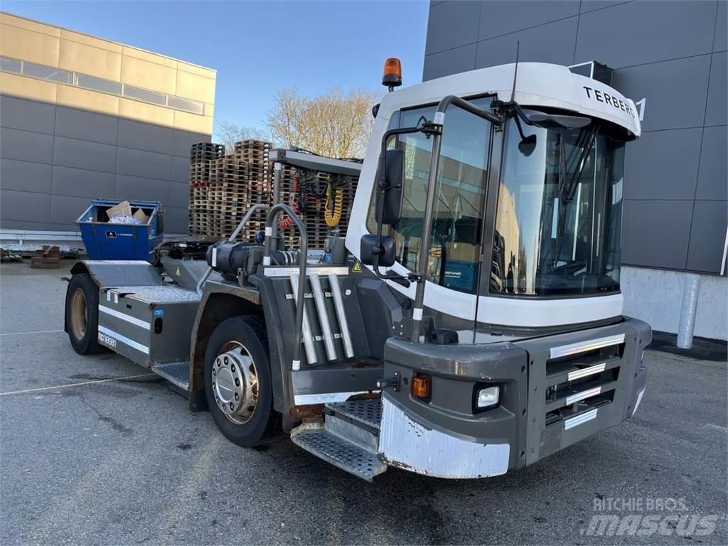 Terberg DT183 4X2 자재 장비 - 기타