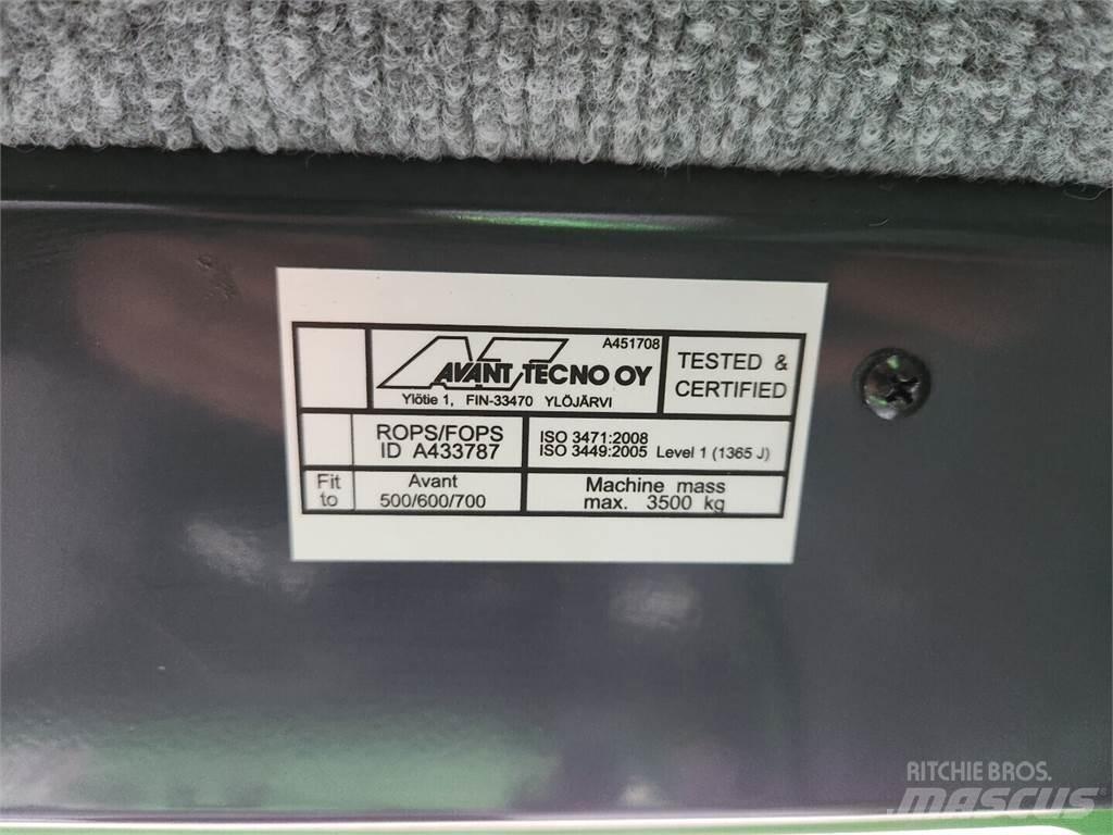 Avant 760i 미니 로더