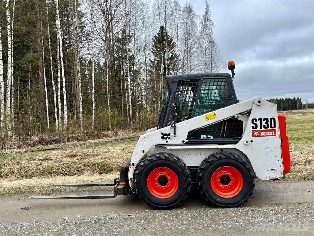 Bobcat S130  스키드로더