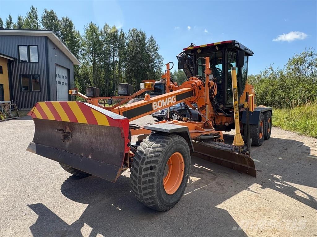 Bomag BG 110 TA 그레이더