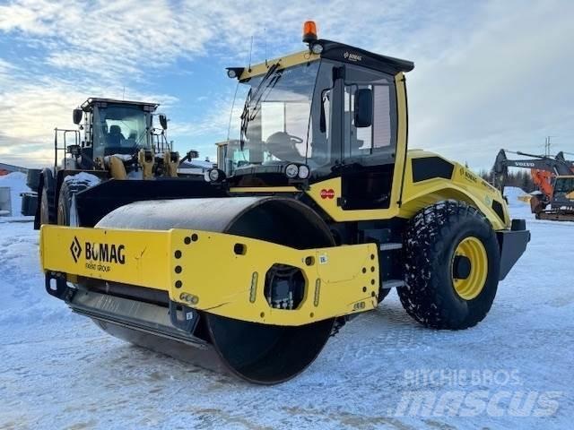 Bomag BW 213D-5 건설 장비 - 기타