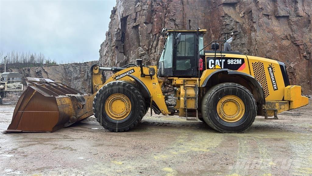 CAT 982 M  휠로우더