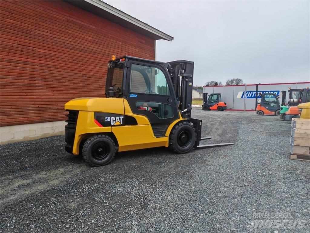 CAT DP50NT 디젤 지게차