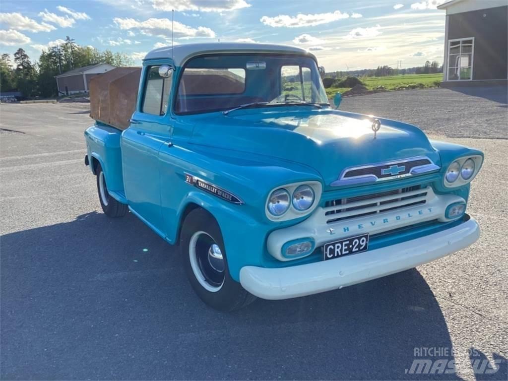 Chevrolet Apace 패널 화물차