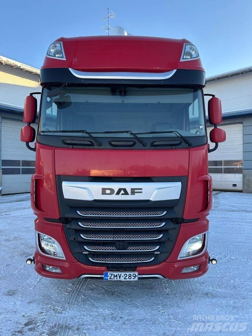 DAF XF 530 6x4 트랙터 유닛