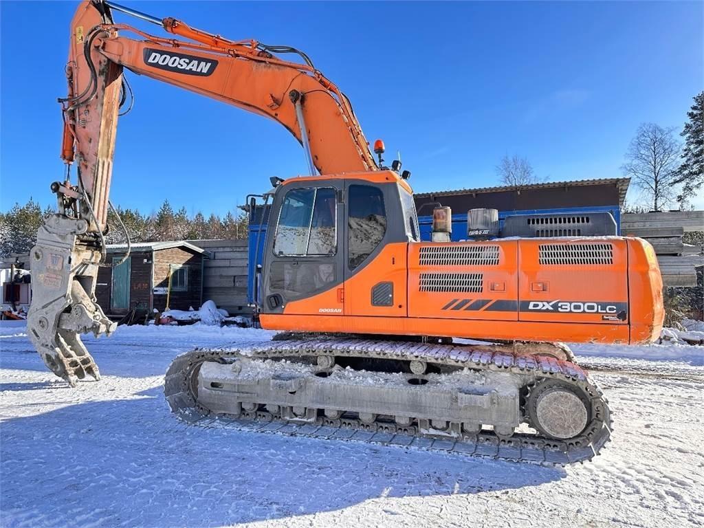 Doosan DX300 LC-3 대형 굴삭기 29톤 이상