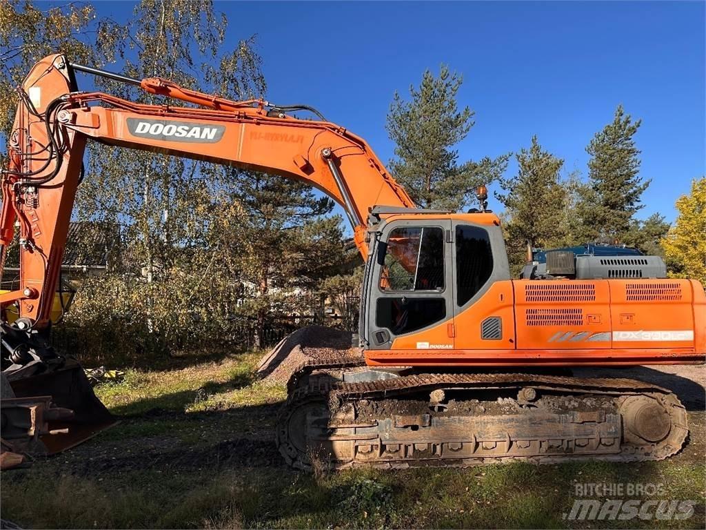 Doosan DX300 LC-3 대형 굴삭기 29톤 이상