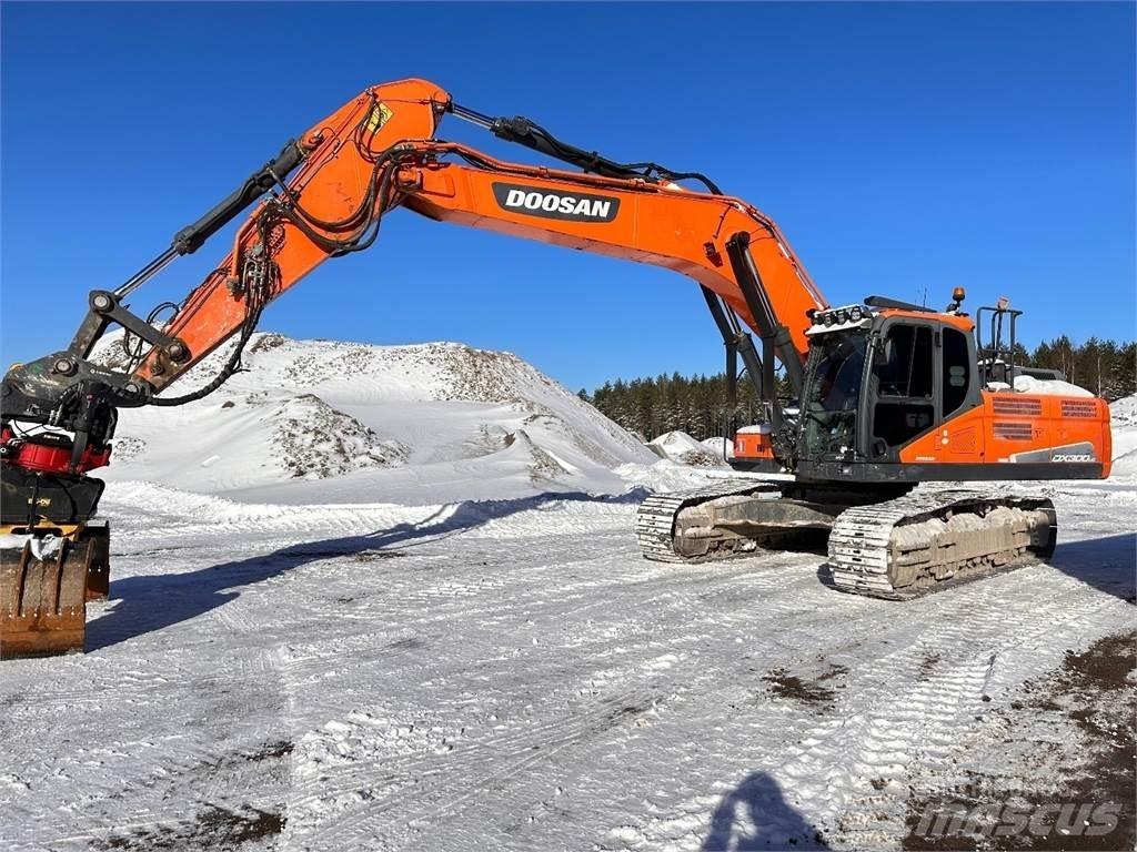 Doosan DX300 LC-5 대형 굴삭기 29톤 이상