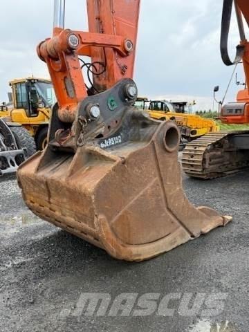Doosan DX480LC 대형 굴삭기 29톤 이상