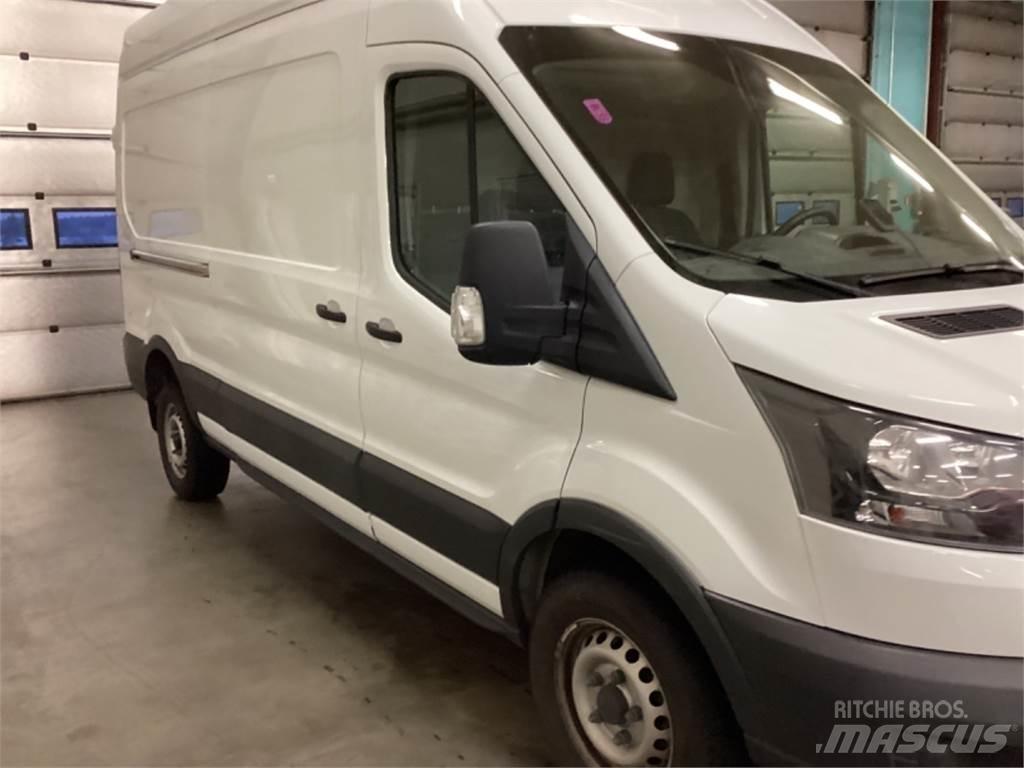 Ford Transit 패널 화물차