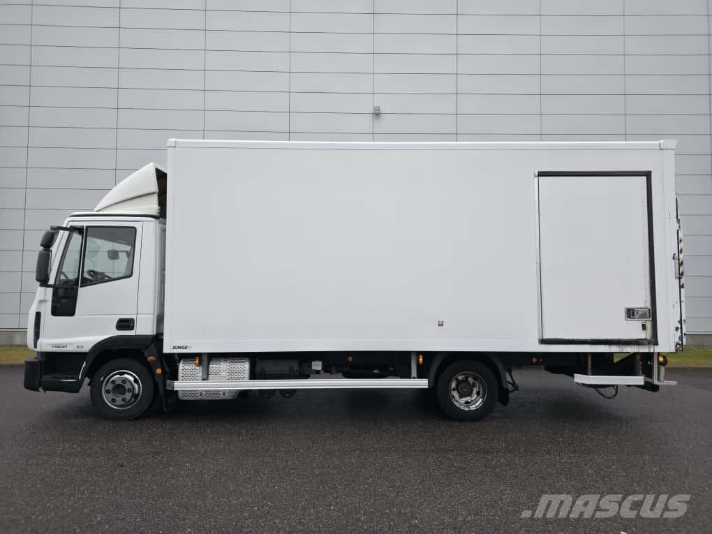 Iveco Eurocargo 탑차 트럭