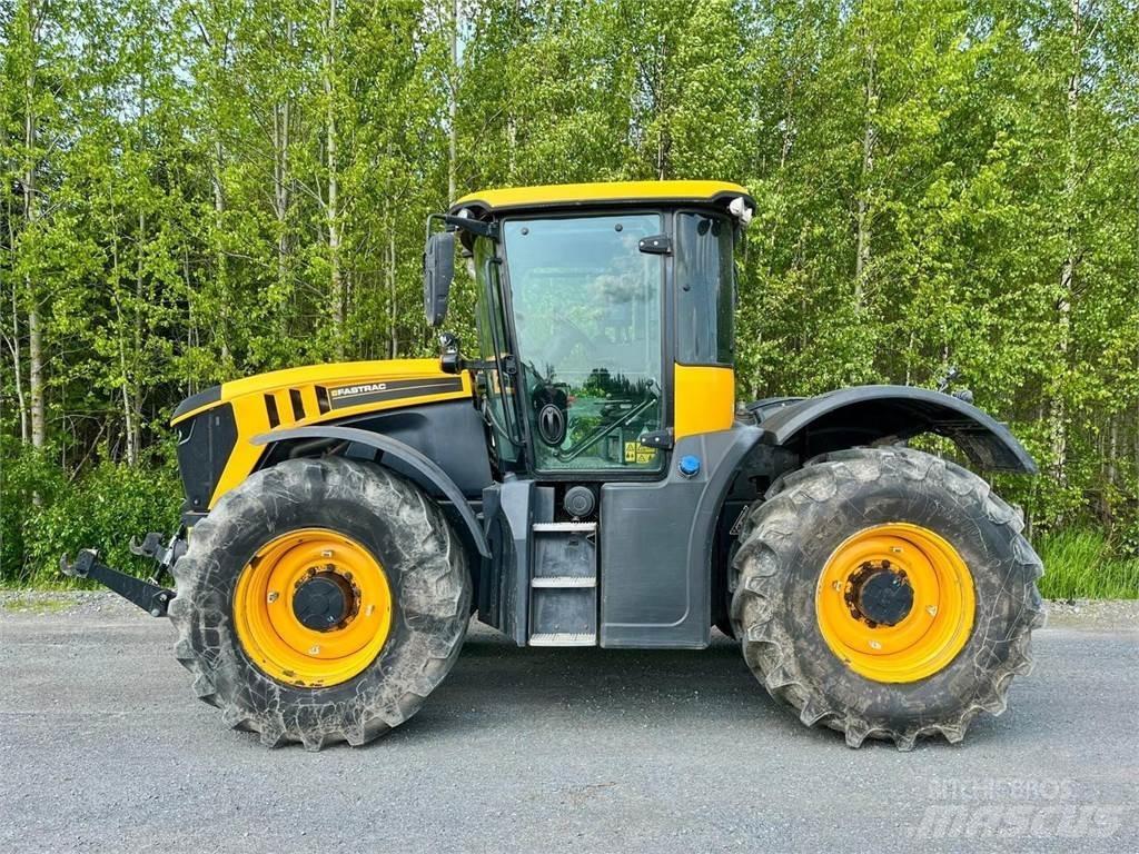 JCB Fastrack 4220 트랙터